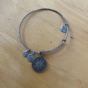 Alex & Ani Adventure of Mickey's Fun Wheel Charm Bracelet 2015 - RETIRED‎